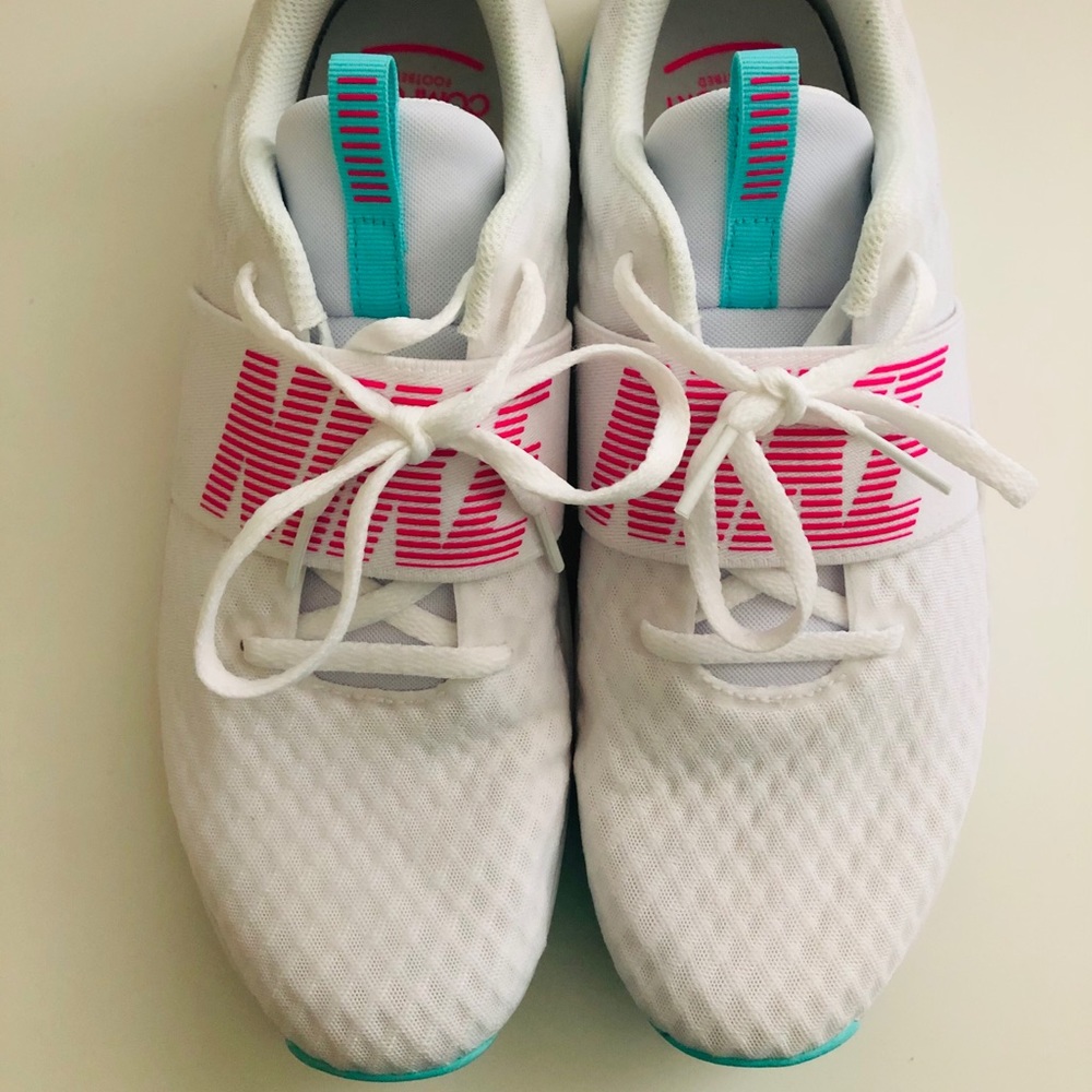 Nike Woman’s In Season 9 Training Shoes